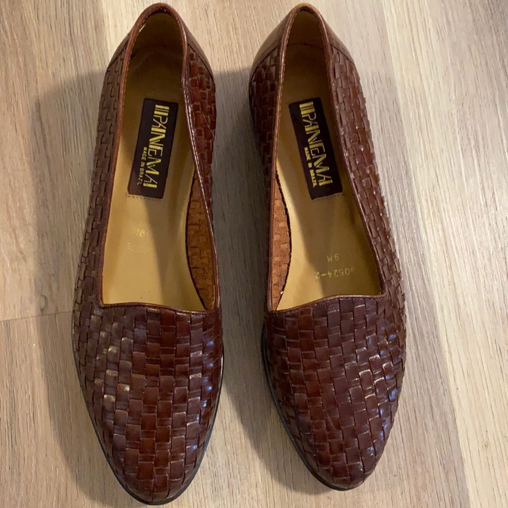 VINTAGE BROWN WOVEN LOAFERS